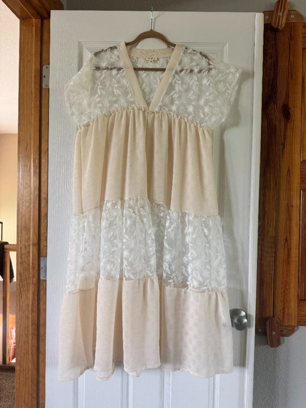 POL Clothing Tiered Lace Embroidery Boho Midi Dress Cream, Size Small, NWOT